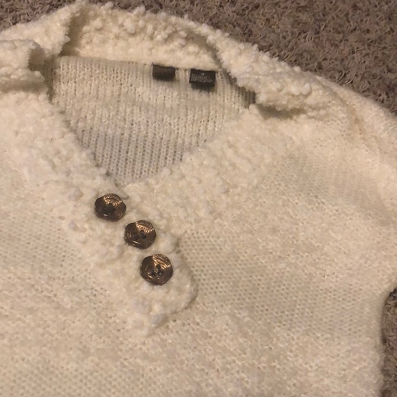 Cream sweater - Picture 3 of 3